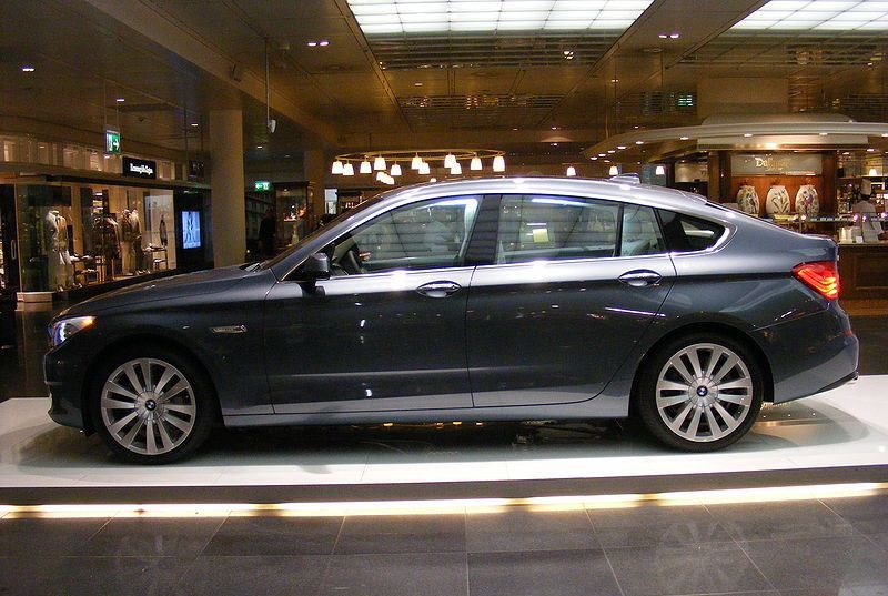 5 Gran Turismo 4